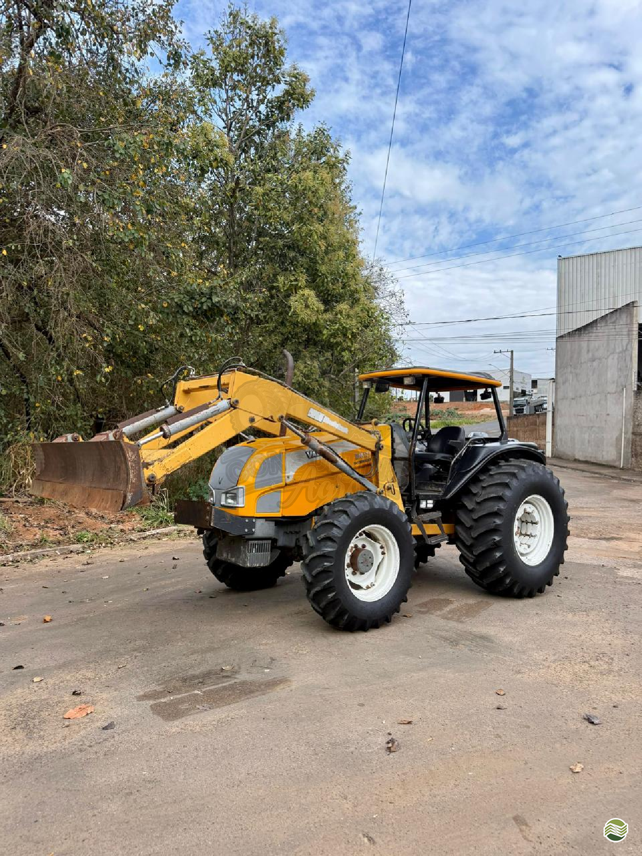 TRATOR VALTRA VALTRA BM 125 Tração 4x4 Consulting Agro ITUVERAVA SÃO PAULO SP